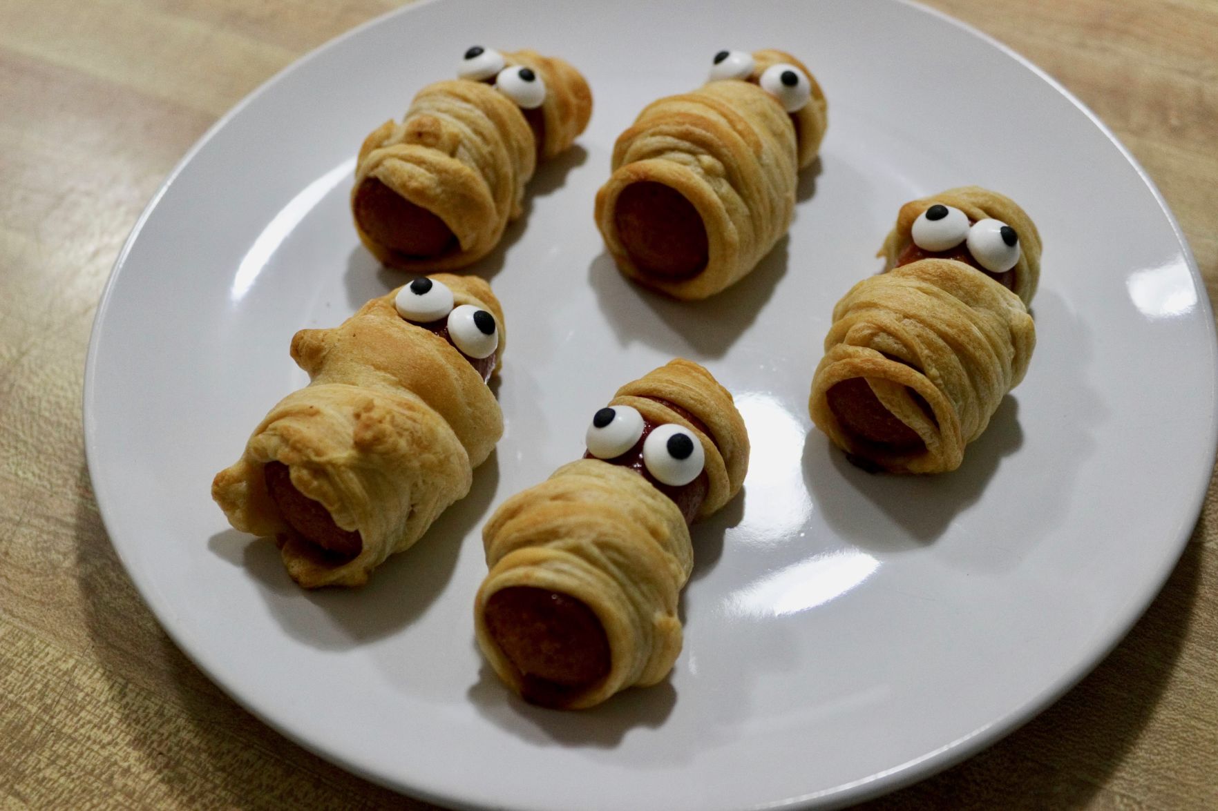 Mummy Dogs 2.jpg